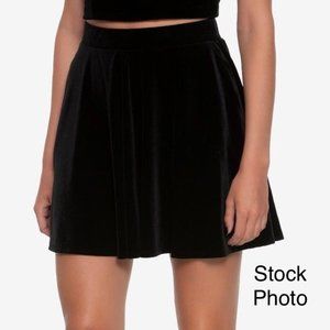 Hot Topic Black Velvet Skater Skirt Large